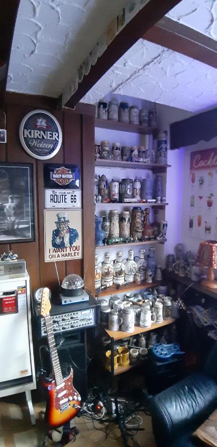 Kempfeld Black Bear Bikers Pub-Hotel מראה חיצוני תמונה