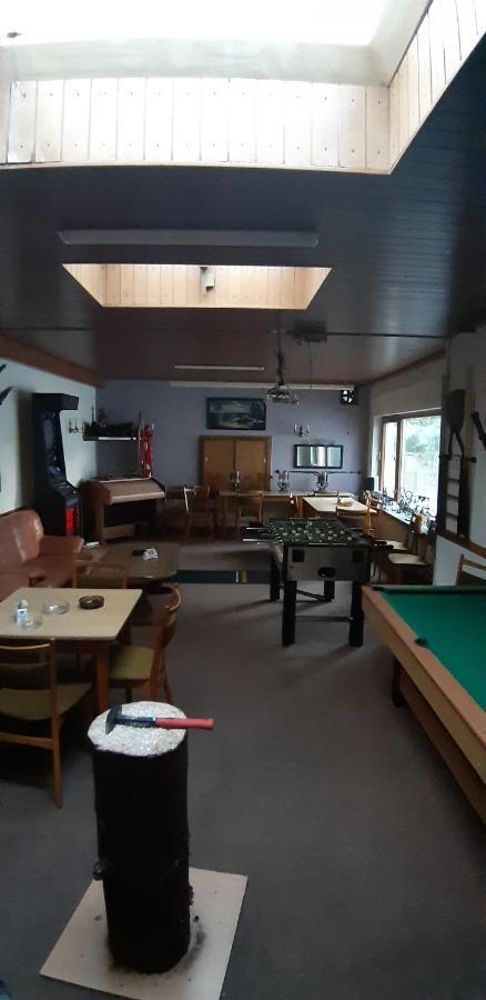 Kempfeld Black Bear Bikers Pub-Hotel מראה חיצוני תמונה