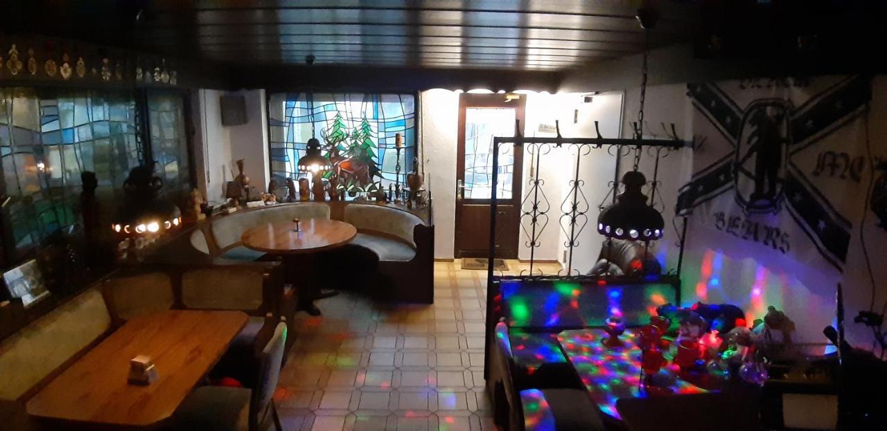Kempfeld Black Bear Bikers Pub-Hotel מראה חיצוני תמונה