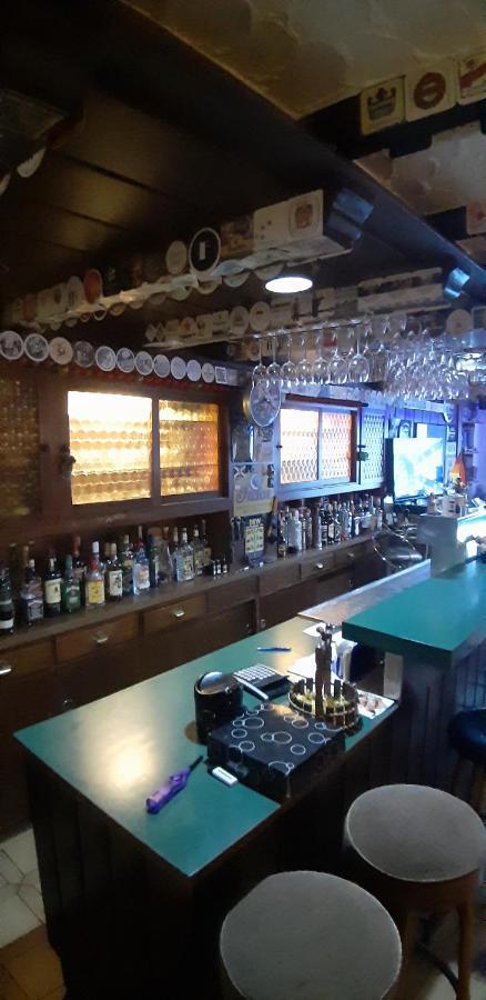 Kempfeld Black Bear Bikers Pub-Hotel מראה חיצוני תמונה